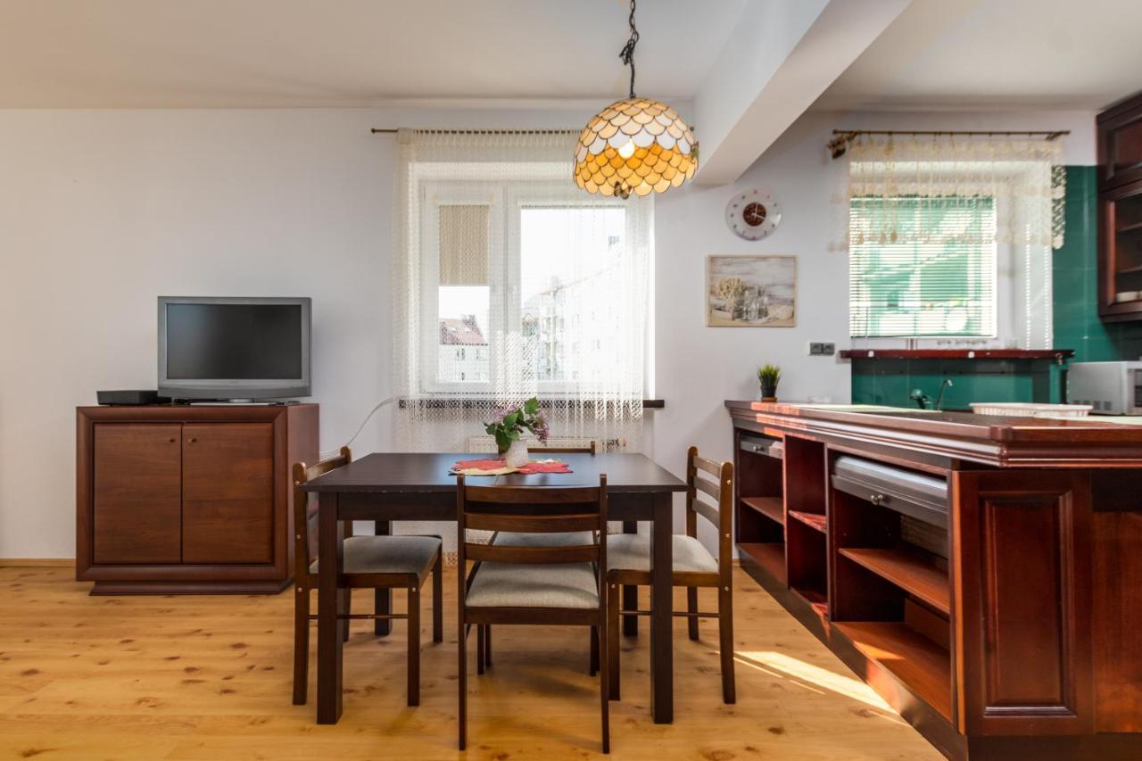 Opaczewska 69 By Homeprime Warsaw Exterior photo